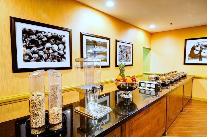 Double Tree Hotel Breakfast Bar